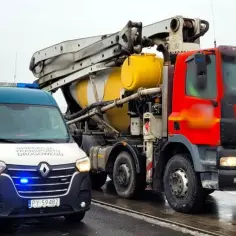 Jak działa betoniarka gruszka? Sekret transportu betonu