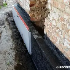 Jak skutecznie zabezpieczyć stare fundamenty przed wilgocią - porady ekspertów