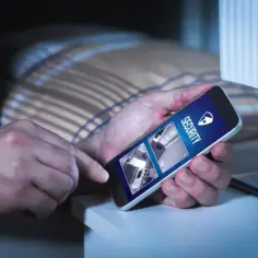 Jak działa alarm z powiadomieniem na telefon - funkcje i zastosowania bezpiecznego systemu alarmowego