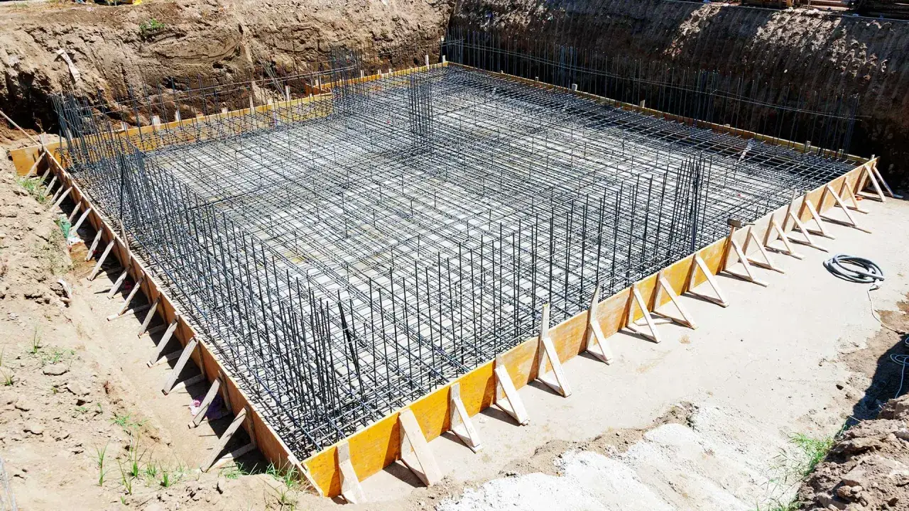Zdjęcie Jak obliczyć zbrojenie fundamentów: Kompletny poradnik krok po kroku